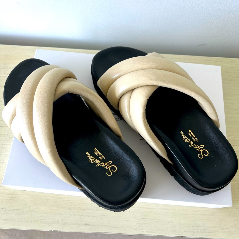 Seychelles Slide sandals with cream crossover straps